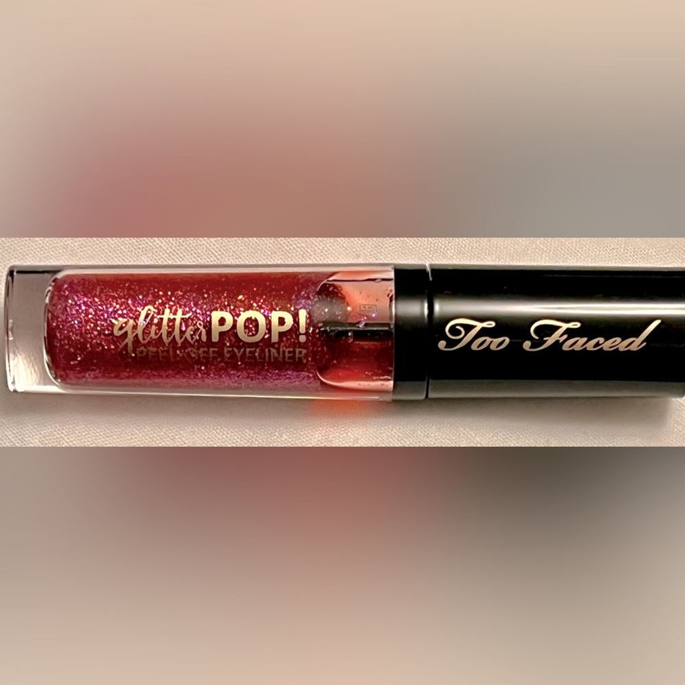 Too Faced Glitter Pop Peel Off eyeliner